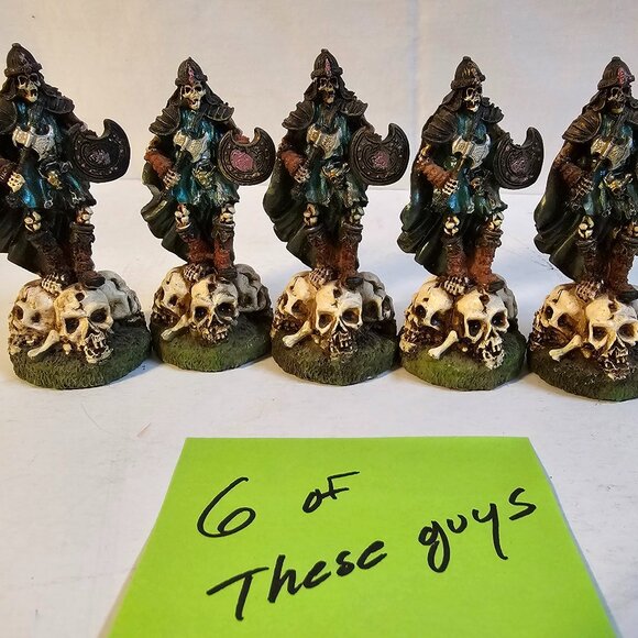 17 Game pieces, for mid-evil fantasy game. - Picture 5 of 9